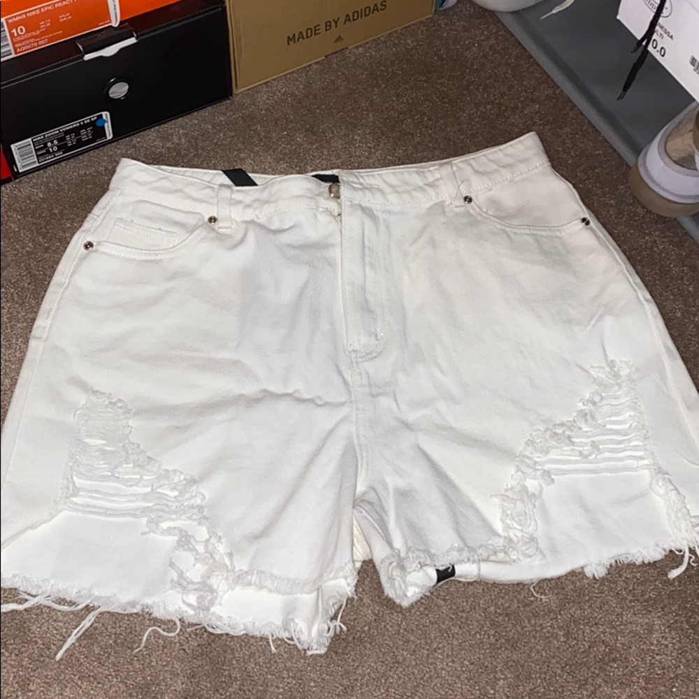 White mom denim shorts